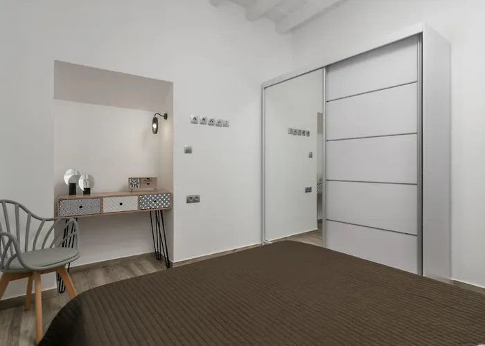 Anatoli * Triovasálos